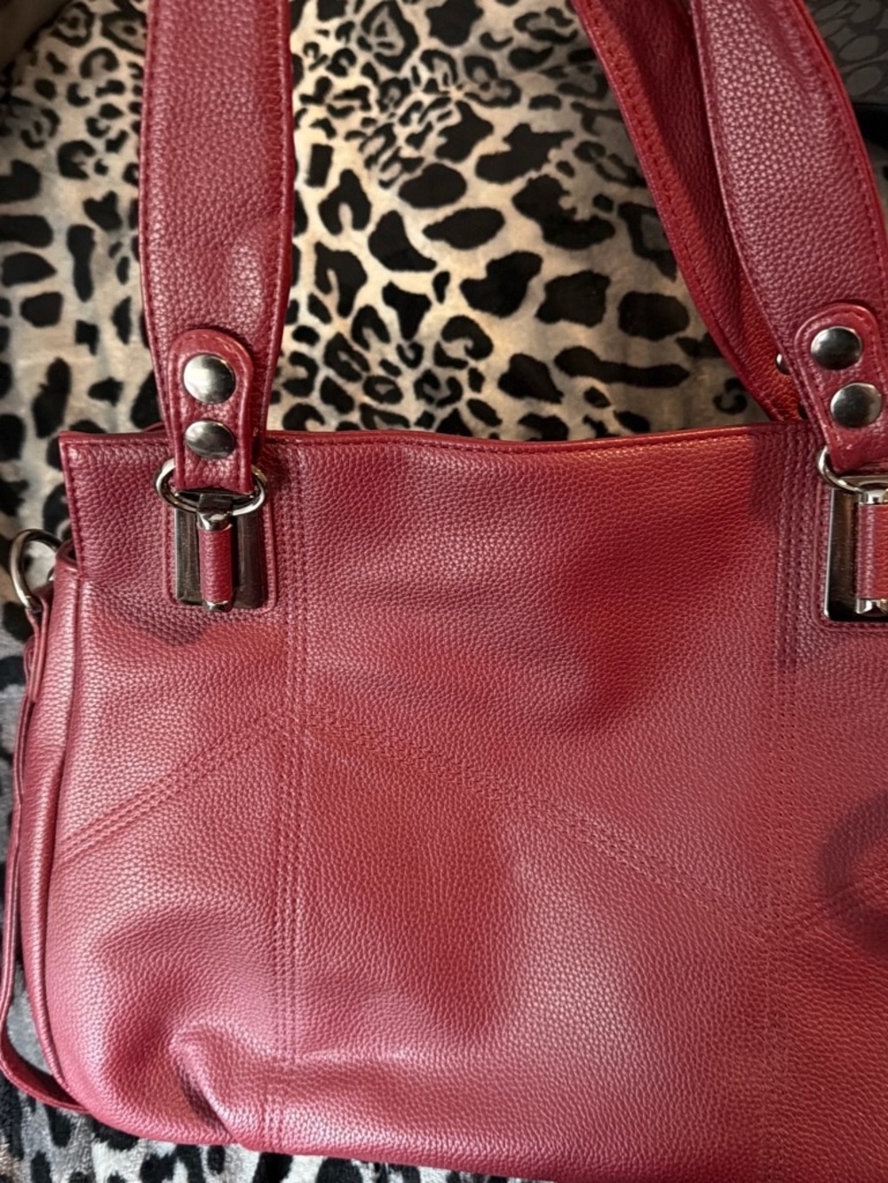 Women's Pebbled Shoulder Bag in Deep Wine Red
